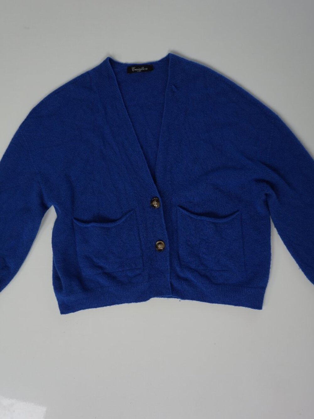 Italian Cobalt Blue V Neck Lightweight Sweater S